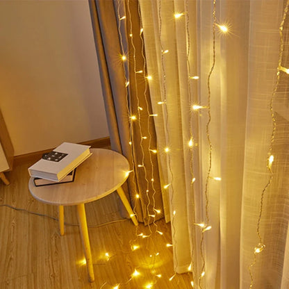 Cortina de LED Natalina 300 Luzes – 8 Efeitos Mágicos de Iluminação