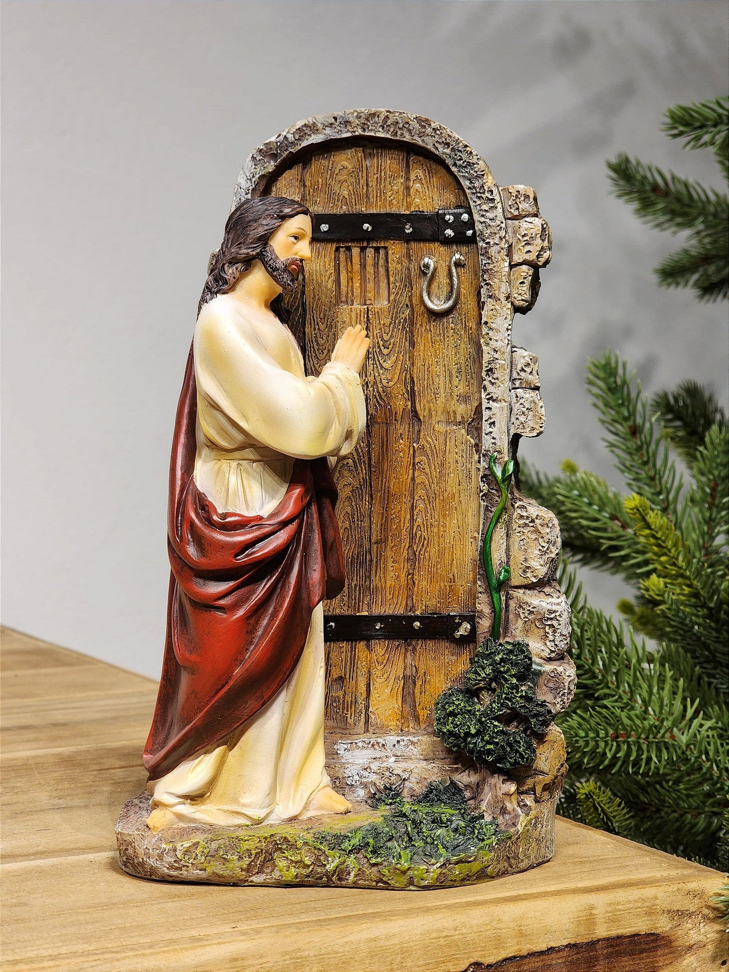 JESUS BATENDO NA PORTA EM RESINA 22CM